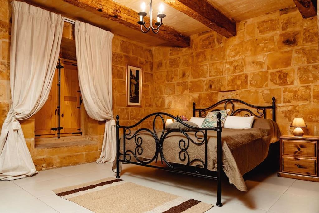 Enchanting 2Bdr Townhouse In Valletta Centre! Εξωτερικό φωτογραφία